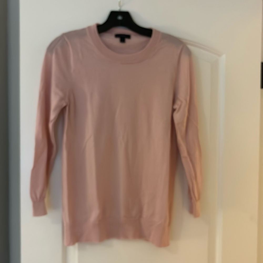 J. Crew light pink Tippi sweater, M